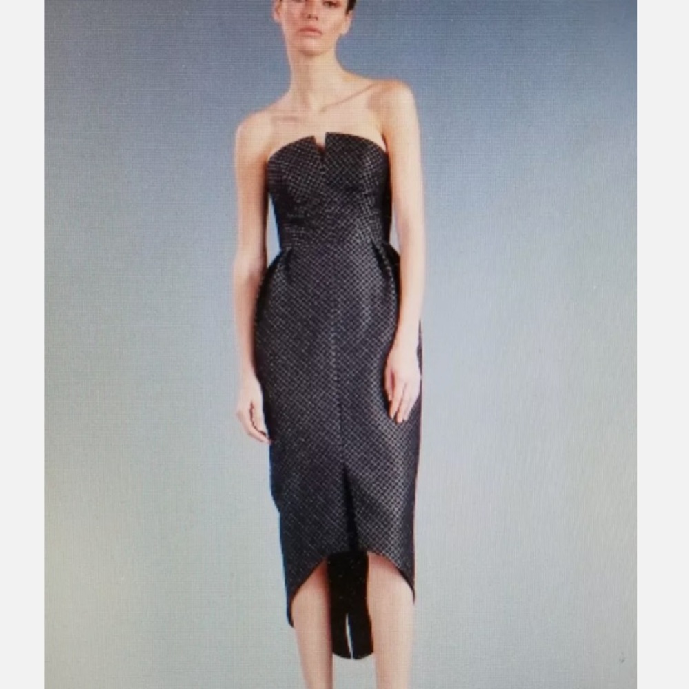 Elegant Strapless Black Dress